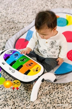 Baby Einstein Kickin 'Tunes™ 4'in1 Magic Touch Eğitici Oyun Halısı - 5